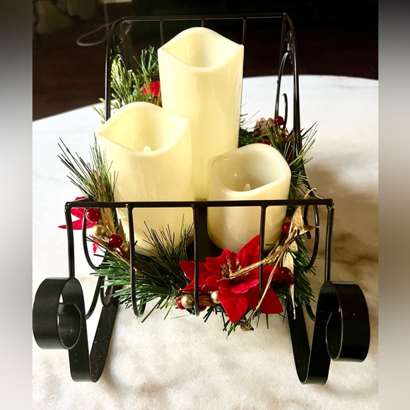Holiday Sleigh with 3 LED Candles Christmas Decor - Picture 8 of 9